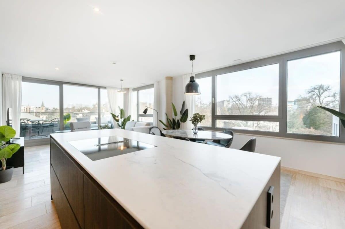 City Luxury With City Views In Ville Haute Luxemburg Exterior foto