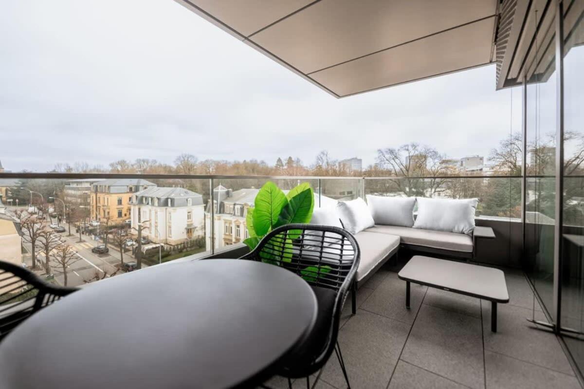 City Luxury With City Views In Ville Haute Luxemburg Exterior foto